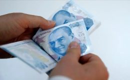 Milyonlar asgari ücret zammını bekliyor! AK Partili isim tarih verdi