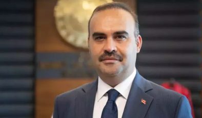 Sanayi ve Teknoloji Bakanı Mehmet Fatih Kacır, gökyüzündeki hedefle ilgili 4 maddelik adımı açıkladı