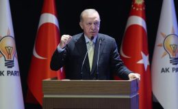 Cumhurbaşkanı Erdoğan: Korsan siyaset yapmaya kalkana eyvallah etmeyiz