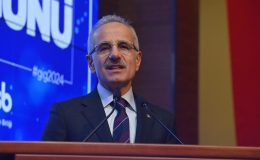 Güvenli İnternet Günü’nde Abdulkadir Uraloğlu’ndan ailelere çağrı