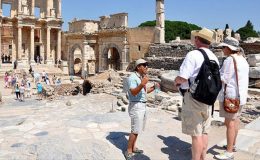 Turist rehberliği kanun teklifi komisyondan geçti