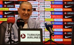 Necla Güngör Kıragası: Mutlaka play-off’ta olacağız