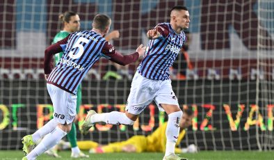 Mocsi’den Derbi Öncesi Kritik Sözler: “İstediğimiz Yerde Değiliz, Trabzon’da Zorlu Bir Savaş Bizi Bekliyor!